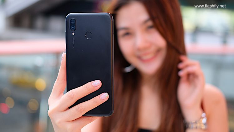 รีวิว Honor Play เกมมิ่งสมาร์ทโฟนราคาสุดประหยัดเล่นเกมได้แบบแฟลกชิป พร้อมระบบสั่น 4D พลังเสียงจัดเต็ม กล้องมี AI เพียง 9,990 บาท