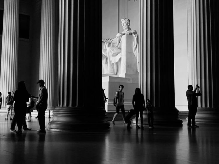 ชมภาพถ่ายจาก iPhone XS ฝีมือ Pete Souza และ Austin Mann ช่างภาพมืออาชีพ
