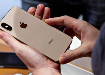 หวั่นเป็น Antennagate!! เจ้าของ iPhone XS และ XS Max หลายราย พบปัญหาการเชื่อมต่อ LTE และ Wi-Fi