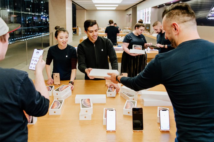 iPhone Xs,iPhone Xs Max และ Apple Watch Series 4 วางจำหน่ายแล้ววันนี้ ในกลุ่มประเทศแรก