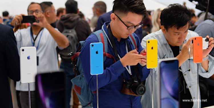 พาไปจับเครื่องจริง!! สัมผัสแรก iPhone Xs,iPhone Xs Max ,iPhone Xr และ Apple Watch Series 4 ในงานเปิดตัวโดยทีมงาน Flashfly