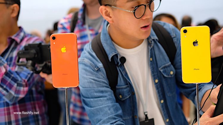พาไปจับเครื่องจริง!! สัมผัสแรก iPhone Xs,iPhone Xs Max ,iPhone Xr และ Apple Watch Series 4 ในงานเปิดตัวโดยทีมงาน Flashfly