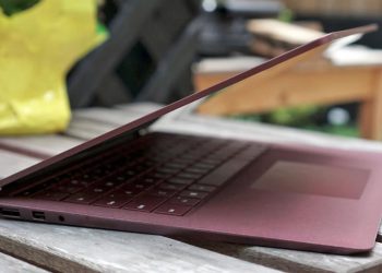 Surface รุ่นใหม่กำลังจะมา? Microsoft เตรียมจัดงานวันที่ 2 ตุลาคมนี้