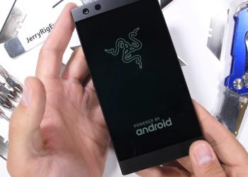 Razer Phone 2 ถูกทดสอบความทนทานแล้ว ก่อนเข้ามาวางจำหน่ายในไทยต้นเดือนหน้า (ชมคลิป!!)