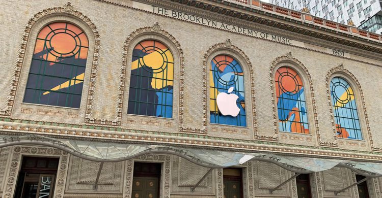 iPad Pro ใหม่ จะมากับชิปกราฟิกปรับแต่งใหม่ ดีไซน์จอ Edge-to-Edge ใช้พอร์ต USB-C เปิดตัวพร้อม MacBook Air และ Mac mini รุ่นใหม่