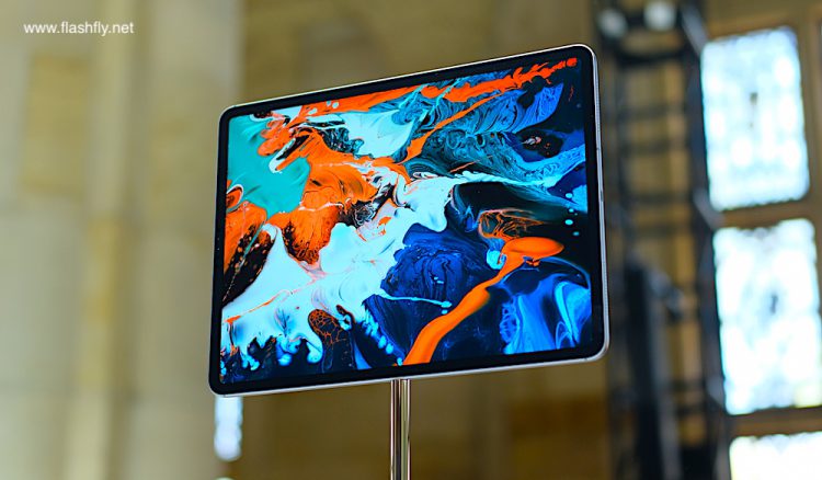 พาไปสัมผัส iPad Pro ,MacBook Air และ Mac mini ตัวเป็นๆก่อนใคร ส่งตรงจากกรุงนิวยอร์คโดยทีมงาน Flashfly
