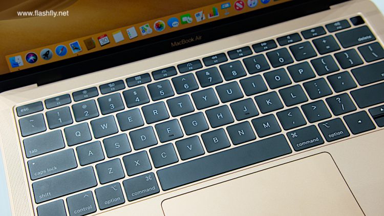 พาไปสัมผัส iPad Pro ,MacBook Air และ Mac mini ตัวเป็นๆก่อนใคร ส่งตรงจากกรุงนิวยอร์คโดยทีมงาน Flashfly