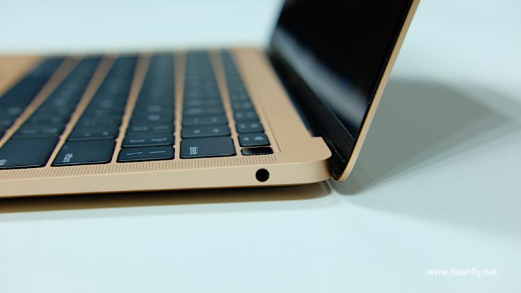 พาไปสัมผัส iPad Pro ,MacBook Air และ Mac mini ตัวเป็นๆก่อนใคร ส่งตรงจากกรุงนิวยอร์คโดยทีมงาน Flashfly