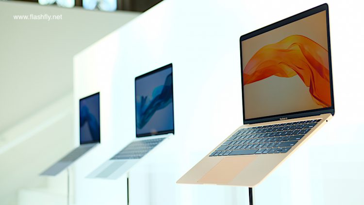 พาไปสัมผัส iPad Pro ,MacBook Air และ Mac mini ตัวเป็นๆก่อนใคร ส่งตรงจากกรุงนิวยอร์คโดยทีมงาน Flashfly