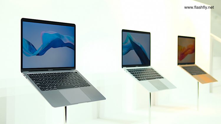 พาไปสัมผัส iPad Pro ,MacBook Air และ Mac mini ตัวเป็นๆก่อนใคร ส่งตรงจากกรุงนิวยอร์คโดยทีมงาน Flashfly