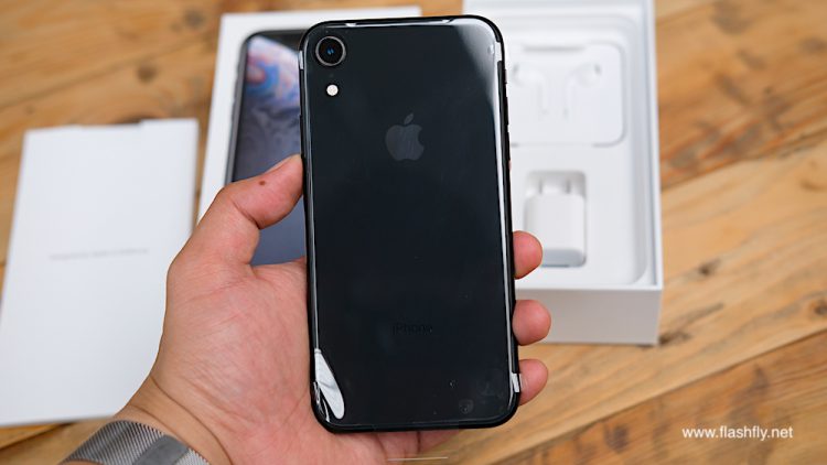 รีวิวแกะกล่อง iPhone XR สีดำ ความจุ 256GB เครื่องศูนย์ประเทศไทย