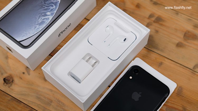 รีวิวแกะกล่อง iPhone XR สีดำ ความจุ 256GB เครื่องศูนย์ประเทศไทย