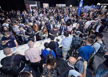 Huawei Mate 20 Series ขายดีทั่วโลก!! ในไทยทำยอดจองสูงกว่ารุ่น Mate 10 Series ถึง 3 เท่า