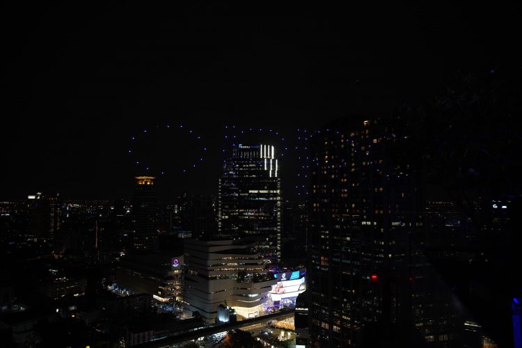 OPPO R17 Pro เปิดตัวในไทยทางการ  มาพร้อมกล้อง AI Ultra-Clear และ Super VOOC Flash Charge ราคา 24,990 บาท เริ่มขาย 1 ธันวาคมนี้