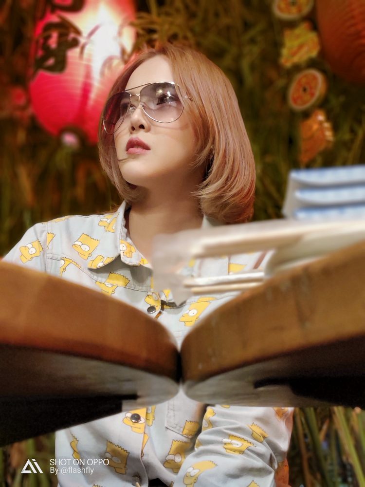 รีวิว OPPO R17 Pro สุดยอดสมาร์ทโฟนแห่งปี ดีไซน์สุดงาม สแกนนิ้วบนจอ กล้องหลัง 2 รูรับแสง โหมดถ่ายภาพกลางคืนขั้นเทพ ชาร์จเร็วที่สุดในโลก