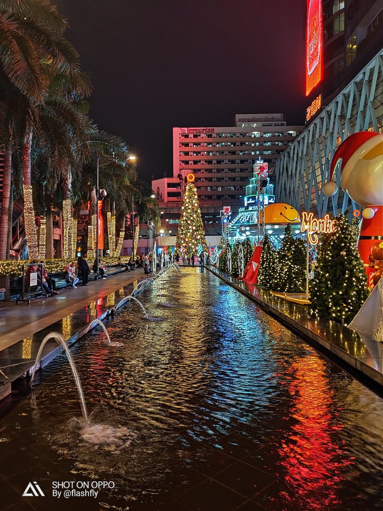 รีวิว OPPO R17 Pro สุดยอดสมาร์ทโฟนแห่งปี ดีไซน์สุดงาม สแกนนิ้วบนจอ กล้องหลัง 2 รูรับแสง โหมดถ่ายภาพกลางคืนขั้นเทพ ชาร์จเร็วที่สุดในโลก