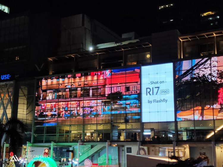 รีวิว OPPO R17 Pro สุดยอดสมาร์ทโฟนแห่งปี ดีไซน์สุดงาม สแกนนิ้วบนจอ กล้องหลัง 2 รูรับแสง โหมดถ่ายภาพกลางคืนขั้นเทพ ชาร์จเร็วที่สุดในโลก