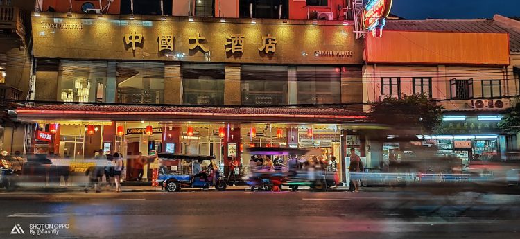 รีวิว OPPO R17 Pro สุดยอดสมาร์ทโฟนแห่งปี ดีไซน์สุดงาม สแกนนิ้วบนจอ กล้องหลัง 2 รูรับแสง โหมดถ่ายภาพกลางคืนขั้นเทพ ชาร์จเร็วที่สุดในโลก