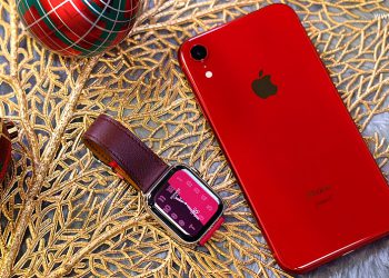 Apple แนะนำ iPhone XR (PRODUCT)RED และสายนาฬิกา (PRODUCT)RED Sport Loop ใหม่เป็นของขวัญวันปีใหม่