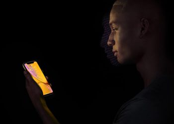 iPhone ในปีหน้า จะมาพร้อม Face ID ที่มีประสิทธิภาพดีขึ้น ขณะที่ iPad จะได้รับระบบกล้อง 3D