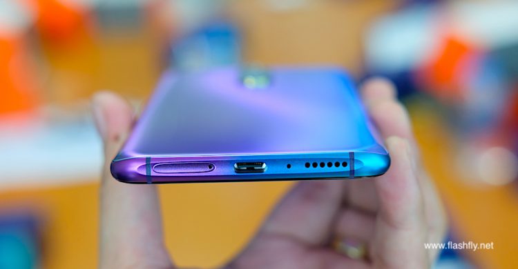 พรีวิว OPPO R17 Pro มาพร้อมกล้องหลัง 3 ตัว f/1.5 ชาร์จเร็วที่สุดในโลกด้วย Super VOOC Flash Charge
