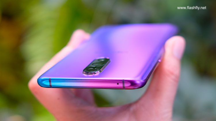 รีวิว OPPO R17 Pro สุดยอดสมาร์ทโฟนแห่งปี ดีไซน์สุดงาม สแกนนิ้วบนจอ กล้องหลัง 2 รูรับแสง โหมดถ่ายภาพกลางคืนขั้นเทพ ชาร์จเร็วที่สุดในโลก