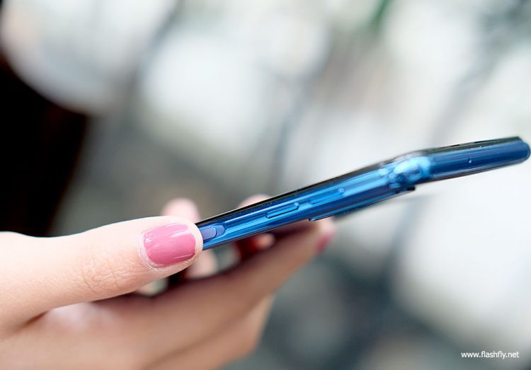 รีวิว Samsung Galaxy A7 สมาร์ทโฟนกล้องหลัง 3 ตัว รุ่นแรก กับดีไซน์พรีเมี่ยมสุดเงางาม สแกนนิ้วใหม่ที่ขอบด้านข้าง กับราคาเริ่มต้น 10,990 บาท