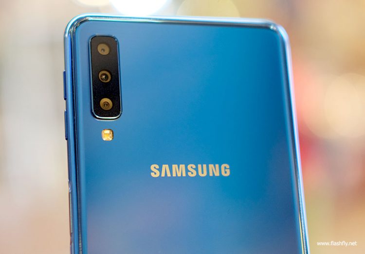 รีวิว Samsung Galaxy A7 สมาร์ทโฟนกล้องหลัง 3 ตัว รุ่นแรก กับดีไซน์พรีเมี่ยมสุดเงางาม สแกนนิ้วใหม่ที่ขอบด้านข้าง กับราคาเริ่มต้น 10,990 บาท