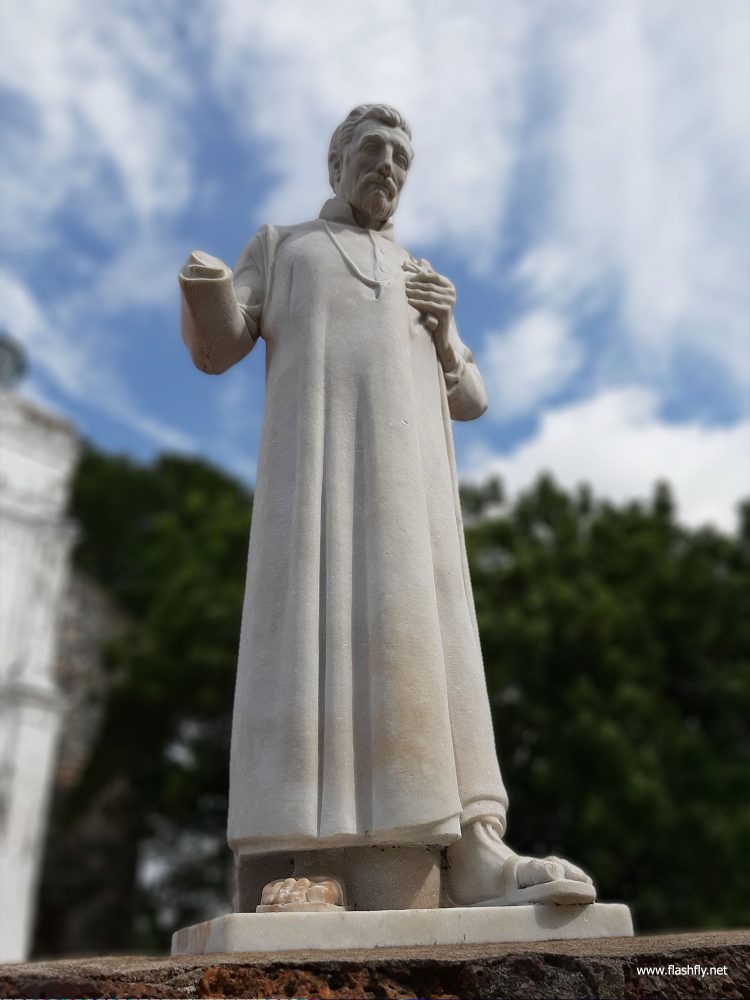 รีวิว Samsung Galaxy A7 สมาร์ทโฟนกล้องหลัง 3 ตัว รุ่นแรก กับดีไซน์พรีเมี่ยมสุดเงางาม สแกนนิ้วใหม่ที่ขอบด้านข้าง กับราคาเริ่มต้น 10,990 บาท