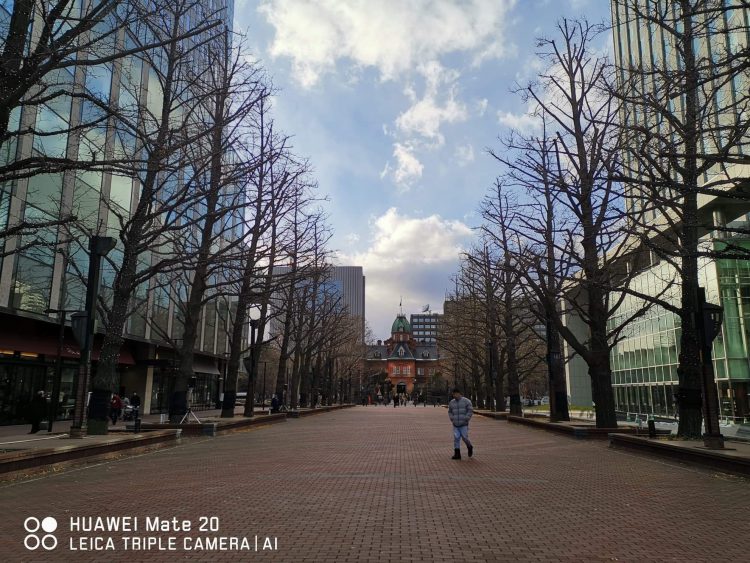 เจาะลึก Huawei Mate 20 สมาร์ทโฟนเรือธง สเป็คจัดเต็ม เทคโนโลยีจัดหนัก ในราคาที่น่าเป็นเจ้าของที่สุดในตอนนี้