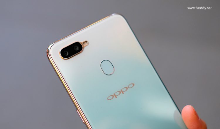 ต้อนรับปีใหม่ด้วย OPPO F9 รุ่นพิเศษ สีเขียวหยก Jade Green ไล่เฉดสีตัดขอบทองสุดงาม ความหมายมงคล มีจำนวนจำกัด