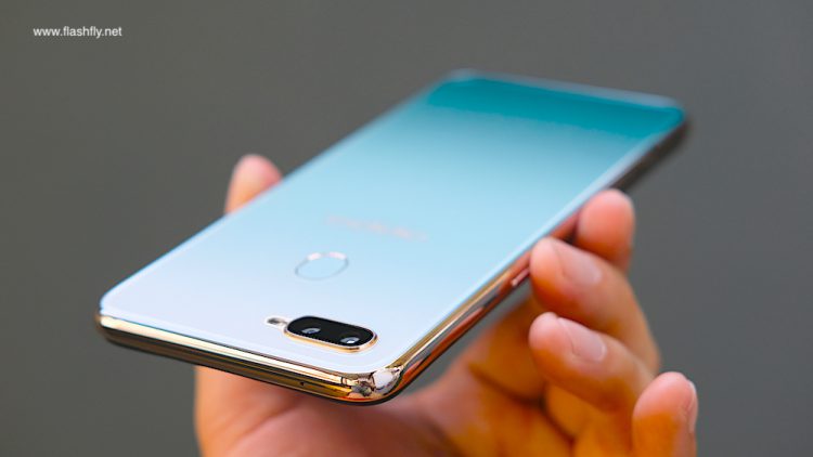 ต้อนรับปีใหม่ด้วย OPPO F9 รุ่นพิเศษ สีเขียวหยก Jade Green ไล่เฉดสีตัดขอบทองสุดงาม ความหมายมงคล มีจำนวนจำกัด