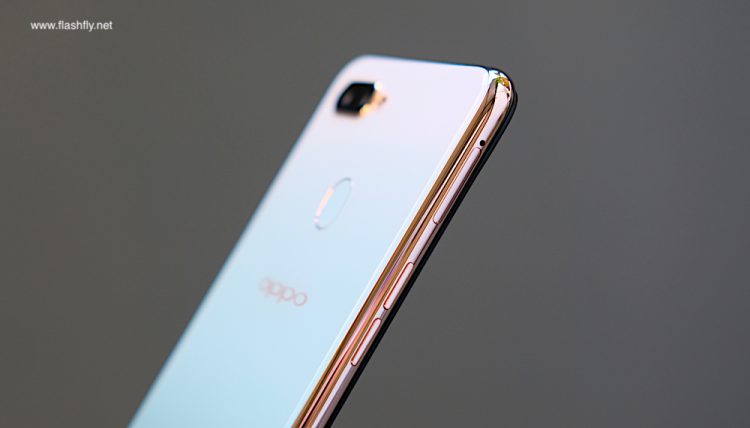 ต้อนรับปีใหม่ด้วย OPPO F9 รุ่นพิเศษ สีเขียวหยก Jade Green ไล่เฉดสีตัดขอบทองสุดงาม ความหมายมงคล มีจำนวนจำกัด
