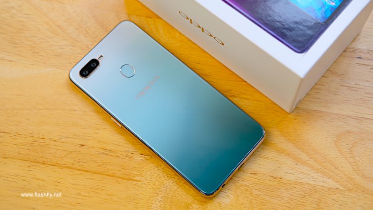 ต้อนรับปีใหม่ด้วย OPPO F9 รุ่นพิเศษ สีเขียวหยก Jade Green ไล่เฉดสีตัดขอบทองสุดงาม ความหมายมงคล มีจำนวนจำกัด