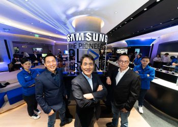Samsung จัดเซอร์ไพร์สส่งท้ายปี เปิดตัว “ซัมซุง เอ็กซ์พีเรียนซ์ สโตร์ ลาร์จ” แฟลกชิปสโตร์แห่งแรกของไทย ชั้น 4 เซ็นทรัลเวิร์ล