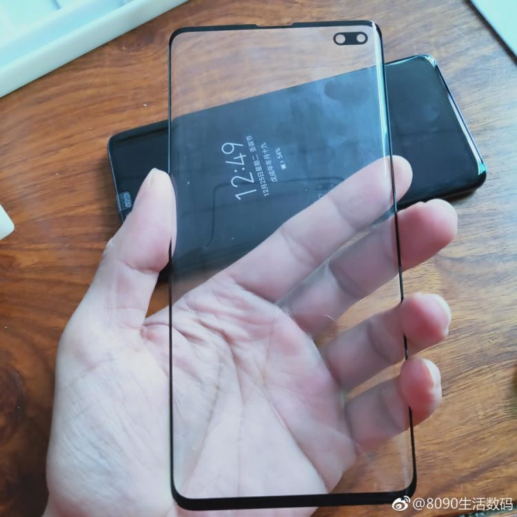 ภาพหลุด Screen Protector ของ Samsung Galaxy S10+ ยืนยันใช้จอแสดงผล Infinity-O ขอบจอบางเฉียบ