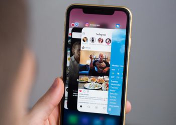 วิธีการเคลียร์พื้นที่ความจำ RAM บน iPhone XS หรือ iPhone XR