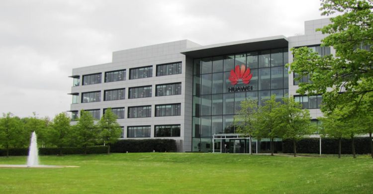 Huawei สร้างรายได้ในปี 2018 มากกว่า 3.5 ล้านล้านบาท นับเป็นรายได้ต่อปีที่สูงที่สุดของบริษัทฯ