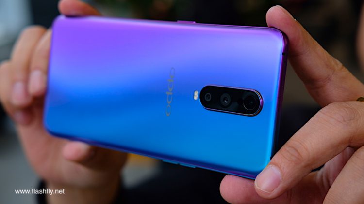ชีวิตดีขึ้นเยอะ!! พก OPPO R17 Pro ไปเที่ยวทั้งวันชาร์จแบตแค่ 10 นาทีได้ถึง 40% ด้วย SuperVOOC Flash Charge ที่เร็วที่สุดในโลก