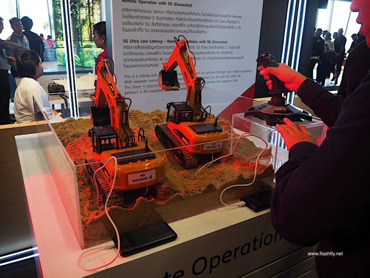 พาไปสัมผัสประสบการณ์ True 5G Digital Thailand เต็มรูปแบบที่ ทรู แบรนดิ้ง ช้อป ไอคอนสยาม