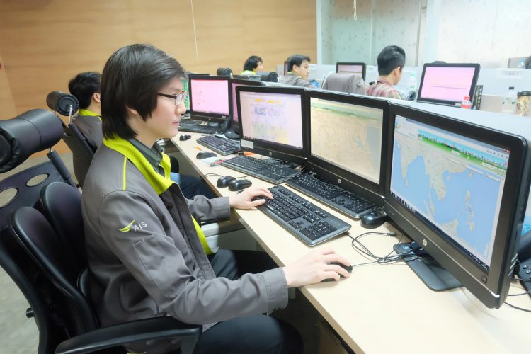 AIS ดูแลเครือข่ายเต็มที่ รับสถานการณ์พายุโซนร้อน “ปาบึก” ให้ลูกค้าในพื้นที่โทรและใช้อินเทอร์เน็ตฟรี 