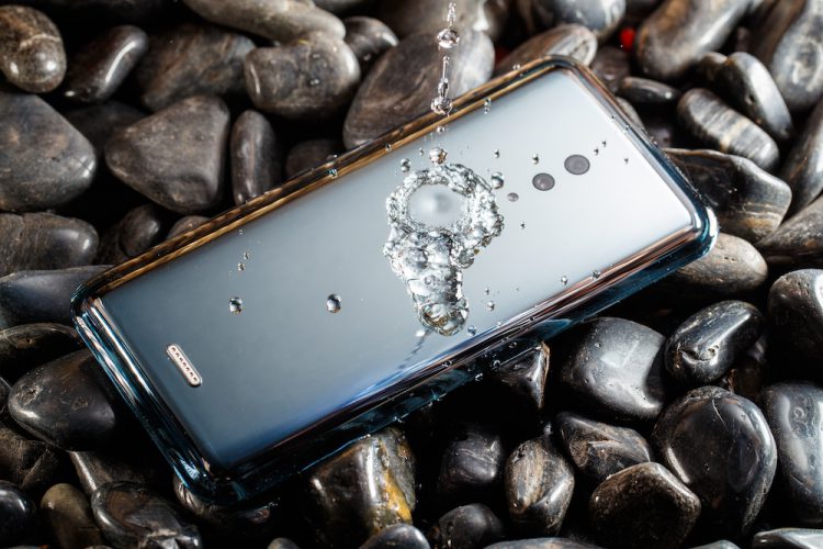 มารู้จักกับ Vivo APEX 2019 ต้นแบบสมาร์ทโฟน 5G แห่งอนาคต สแกนลายนิ้วมือแบบเต็มหน้าจอ  ไม่มีรอยต่อ หรือปุ่มกด