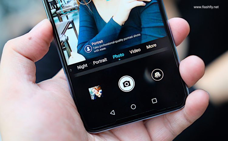 รีวิว Honor 10 Lite ดีไซน์ไล่เฉดสีสุดงาม เซลฟี่สวย สไตล์คุณ กล้อง AI ความละเอียด 24 ล้านพิกเซล สเปกแรงระดับเรือธง ราคาสุดคุ้ม