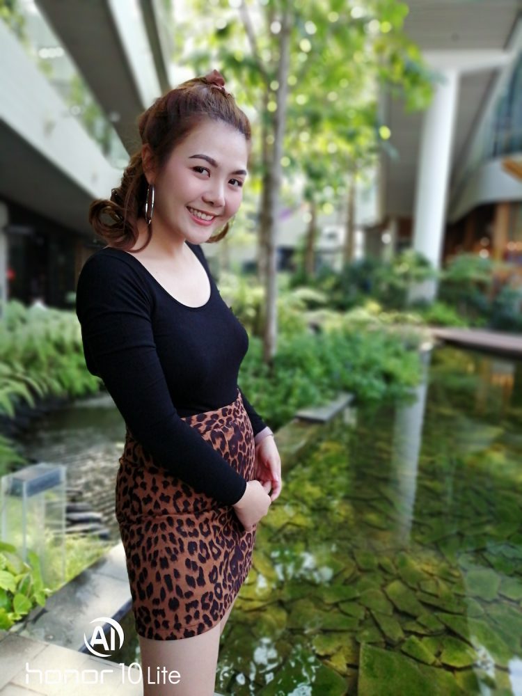 รีวิว Honor 10 Lite ดีไซน์ไล่เฉดสีสุดงาม เซลฟี่สวย สไตล์คุณ กล้อง AI ความละเอียด 24 ล้านพิกเซล สเปกแรงระดับเรือธง ราคาสุดคุ้ม