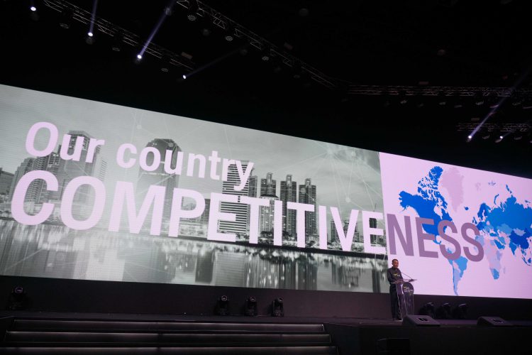 AIS ประกาศวิสัยทัศน์ปี 2019 เดินหน้านำศักยภาพจากเทคโนโลยี Digital Intelligent ในรูปแบบ Platform มีอะไรน่าสนใจบ้างดูได้ที่นี่