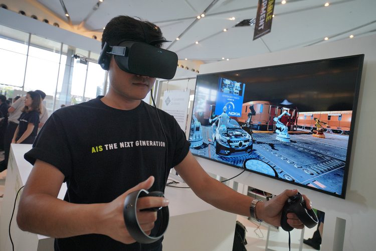 AIS ประกาศวิสัยทัศน์ปี 2019 เดินหน้านำศักยภาพจากเทคโนโลยี Digital Intelligent ในรูปแบบ Platform มีอะไรน่าสนใจบ้างดูได้ที่นี่