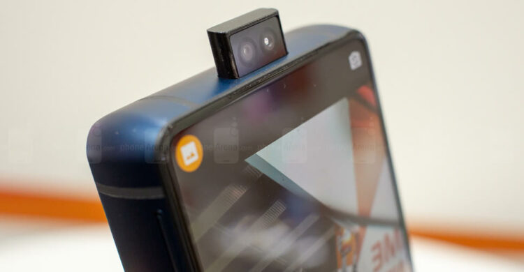 Energizer เปิดตัว Power Max P18K Pop สมาร์ทโฟนแบต 18,000mAh ความจุมากที่สุดในโลก พร้อมกล้องเซลฟี่แบบ Pop-up เครื่องหนาเท่ามือถือ 3 เครื่อง