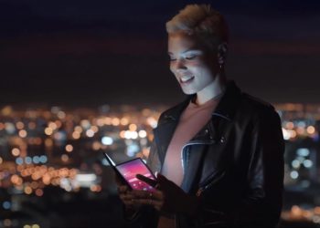 สมาร์ทโฟนพับได้ของ Samsung ถูกเผยโฉมอยู่ในวีดีโอทีเซอร์