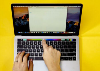 พบ Bug ใน Adobe Premiere Pro CC ที่อาจทำให้ลำโพง MacBook เสียหายได้