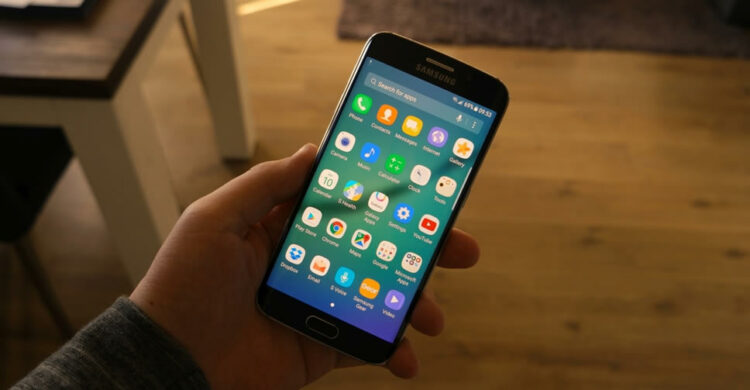 Samsung Galaxy S6 เรือธงเมื่อ 4 ปีก่อน ได้รับการอัพเดทซอฟต์แวร์ด้านความปลอดภัยของเดือนมกราคม 2019